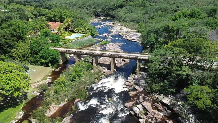 Entre &aacute;guas e sabores